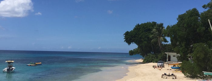 Mahogany Bay is one of Barbados Child-Friendly Beaches.