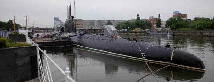 Подводная лодка «Б-413» is one of Калинингрaд.