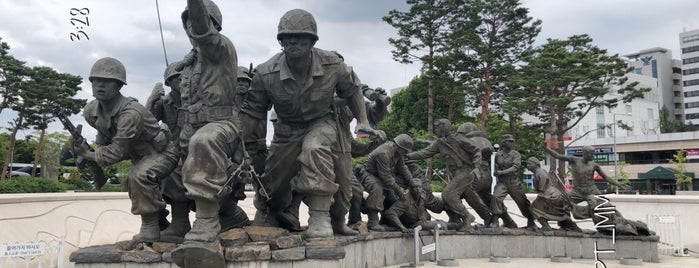 Memorial de Guerra da Coreia is one of Where to go in Seoul.