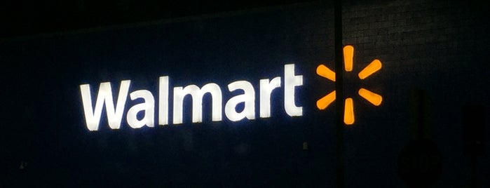 Walmart Supercenter is one of Lake Wauwanoka.
