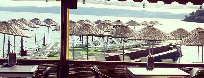 Vira Beach Club is one of Sinop.