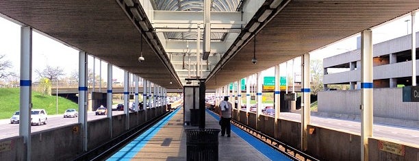 CTA - Cumberland is one of CTA Blue Line.