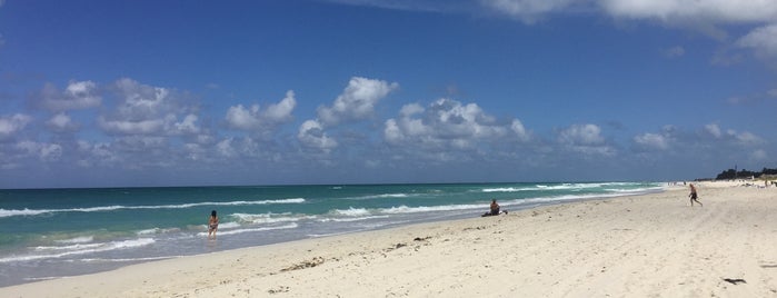 Playas de Varadero is one of nicola : понравившиеся места.