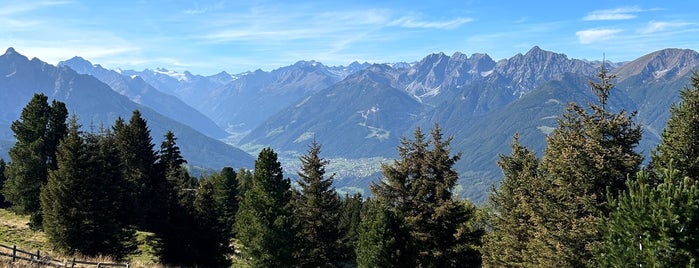 Patscherkofel is one of 3 mountains you must have been around Innsbruck.