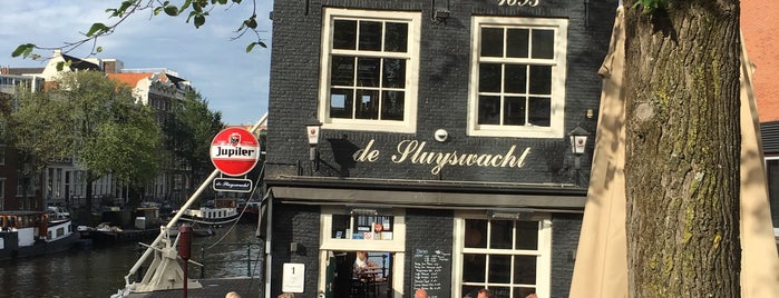 De Sluyswacht is one of Comer y beber en Holanda..