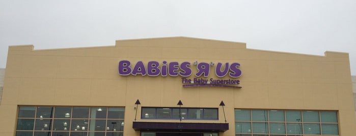Babies"R"Us is one of Tempat yang Disimpan JULIE.