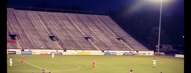 City Stadium is one of JRAさんの保存済みスポット.