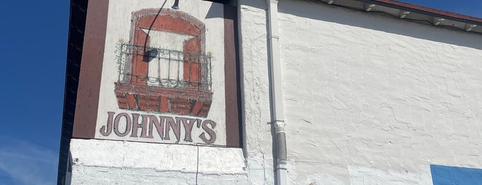 Johnny's Mexican is one of Burritos / Ventura.