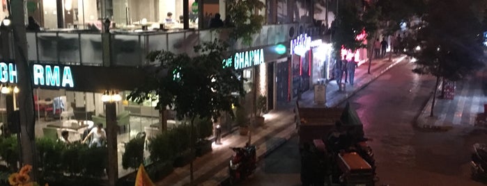 Gharma Café is one of SOMA.