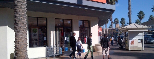 Payless ShoeSource is one of Cesiah’s Liked Places.