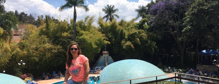 Hotel Ixtapan Spa, Golf & Resort is one of Adriana'nın Beğendiği Mekanlar.