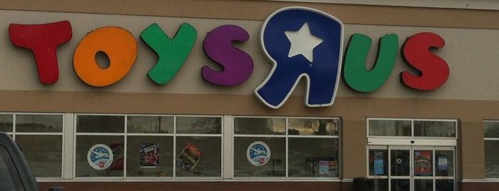 Toys"R"Us is one of Lugares favoritos de Dan.
