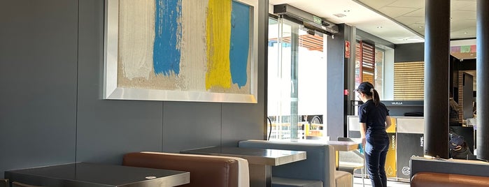 McDonald's is one of Top franquicias restaurantes Zaragoza.