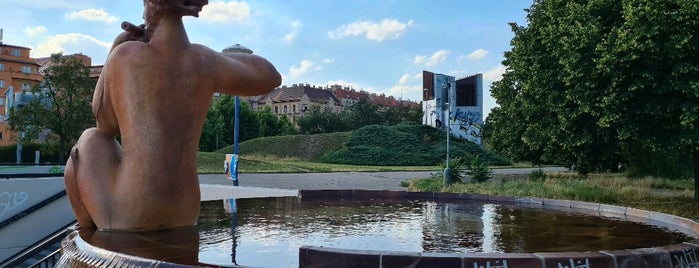 Park na Vltavské is one of Best sport places in Czech Republic.