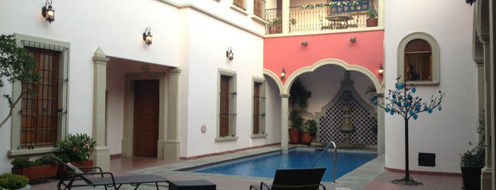 Gran Casa Sayula Hotel Galeria Spa is one of Tempat yang Disukai Pablo.