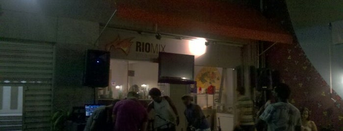 RioMix Bar Lounge is one of bares.