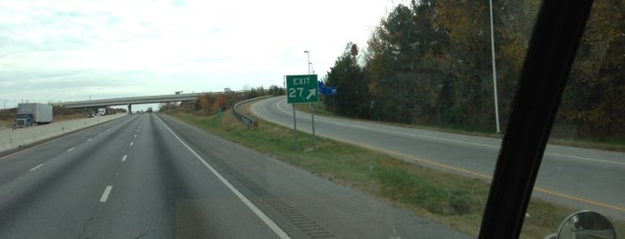 Highway 81 is one of Gespeicherte Orte von Joshua.