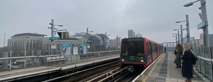 Blackwall DLR Station is one of Stations Visited.