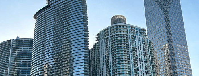 Brickell Key Jogging Trail is one of Down town.