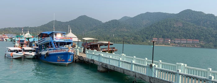 Bang Bao Bay is one of to do in koh chan.