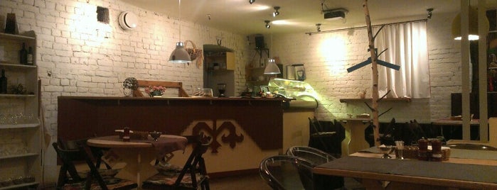 кафе "Хлеб-соль" is one of สถานที่ที่ Макс ถูกใจ.