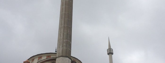 Şehit Fethi Camii is one of Lugares favoritos de CanBeyaz.