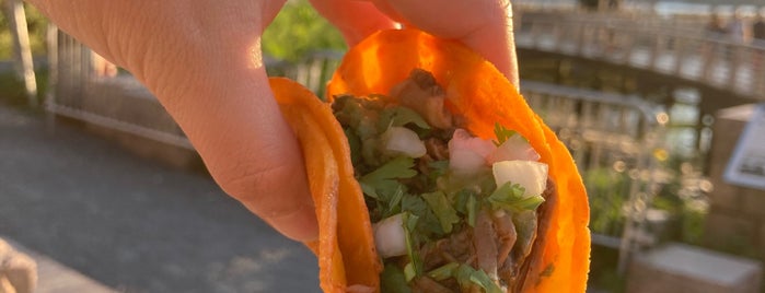 Chinelos Birria Tacos is one of NYC - To Try (Brooklyn).