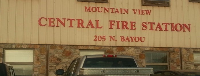 Mtn. View Fire Department is one of สถานที่ที่ Thomas ถูกใจ.