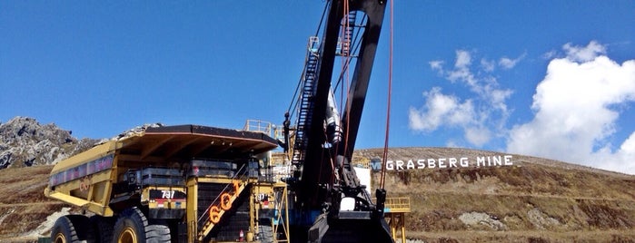 Grasberg Mine is one of Tempat yang Disukai Arie.