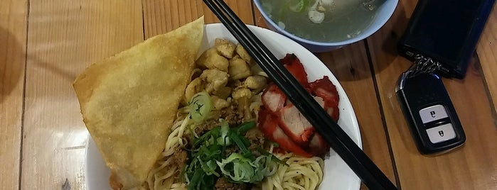 Kedai Manalagi Masakan Peranakan is one of Kuliner 😋.