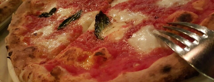 Motorino Pizzeria is one of The 13 Best Places for Pizza in Hong Kong.
