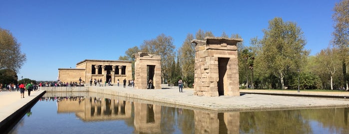 Templo de Debod is one of Lieux qui ont plu à Jono.