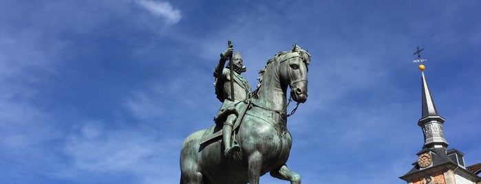 Plaza Mayor is one of Locais curtidos por Jono.