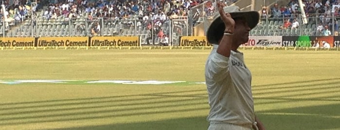 Estádio Wankhede is one of Best & Famous Cricket Stadiums Around The World.