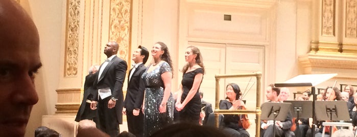 Carnegie Hall is one of Locais curtidos por Huaisi.