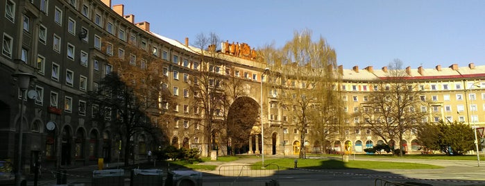 Oblouk is one of Cihelna na náměstí.