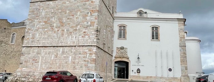 Castelo de Estremoz is one of cidades e locais....