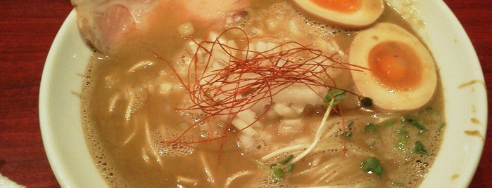 Hechikan is one of ラーメン6.