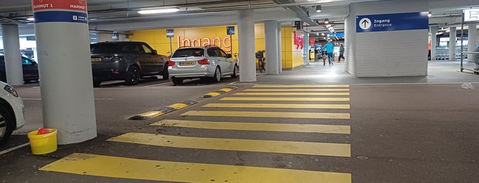 IKEA Parkeerplaats is one of Because I There.