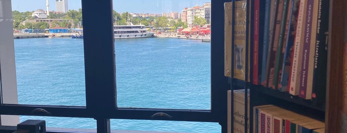 İstanbul Kitap & Cafe is one of İstanbul Anadolu.