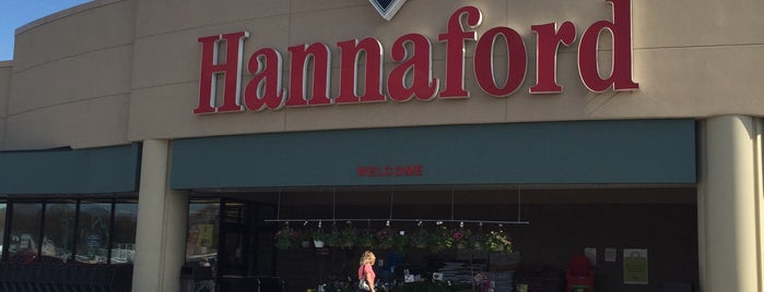 Hannaford Supermarket is one of Stuff.