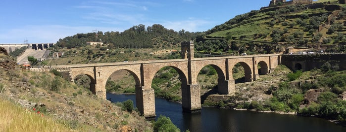 Puente Romano De Alcántara is one of Kimmie's Saved Places.