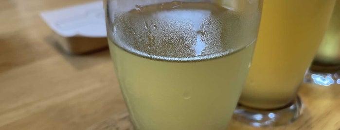 Blue Barn Cidery is one of Take zucchini.