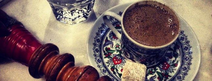 Çınaraltı Nargile Cafe is one of leonid’s Liked Places.