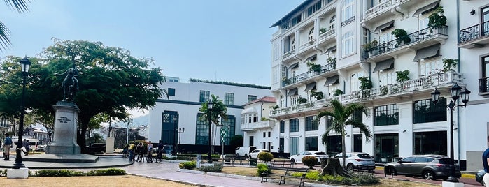 Plaza Herrera is one of Panamá City.