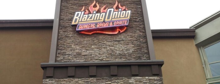 Blazing Onion Burger Company is one of Koo Places.