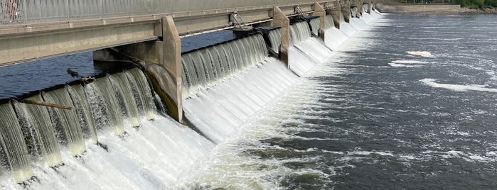 Coon Rapids Dam Regional Park is one of Attractions.