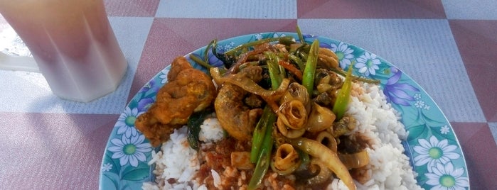 Kedai Makan Dan Minuman Maidiah is one of Makan @ Melaka/N9/Johor #14.