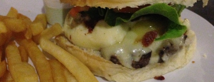 Burger Station is one of TOP Grande Vitoria.