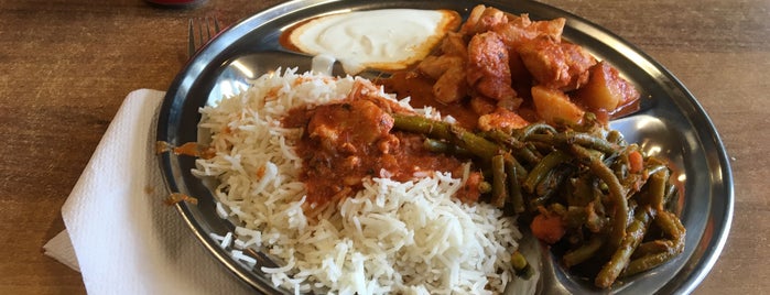 Bombay Curry & Tandoori House is one of frankfurt: hbf.